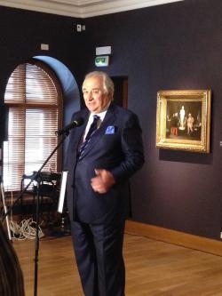 А.Н. Володчинский выступает на показе для прессы выставки «Русское искусство XIX–XX веков из собрания А.Н. Володчинского» в Отделе личных ГМИИ им. А.С. Пушкина 12 июля 2015 года. А.Н. Володчинский выступает на показе для прессы выставки «Русское искусство XIX–XX веков из собрания А.Н. Володчинского» в Отделе личных ГМИИ им. А.С. Пушкина 12 июля 2015 года.